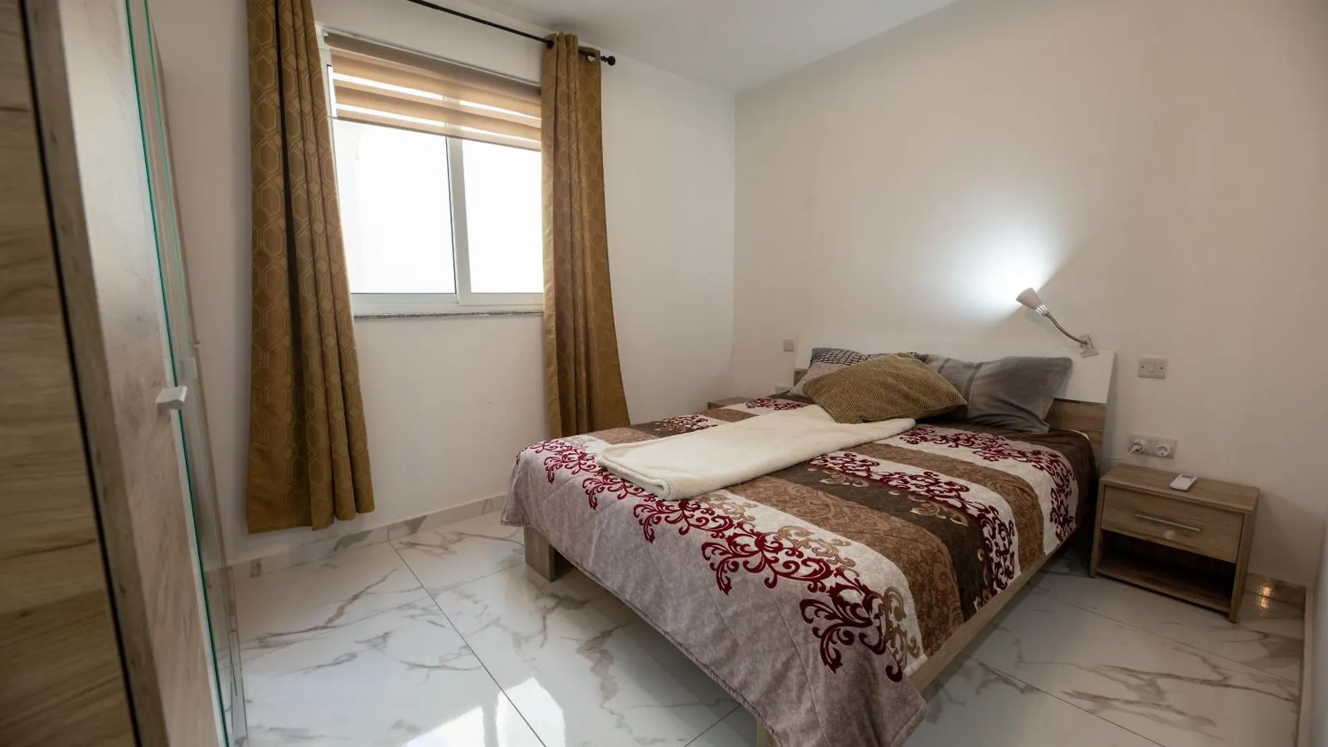 Private Room In Vegan Household Close To Valletta Pieta